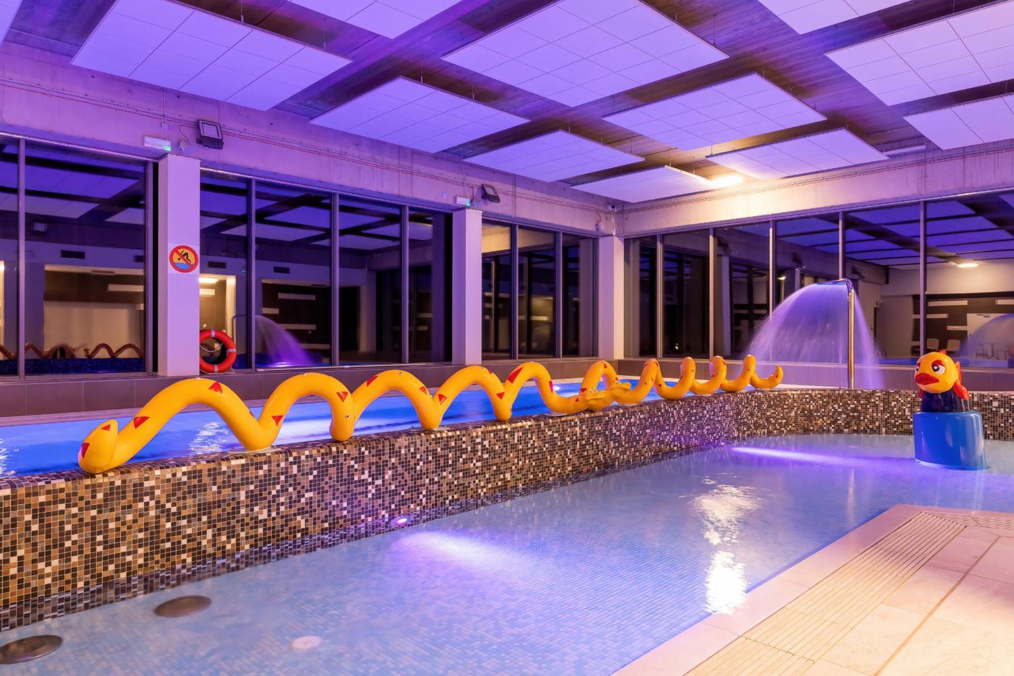 Aquamarina Onyx Miedzyzdroje Z Parkingiem By Rent Like Home Exterior foto